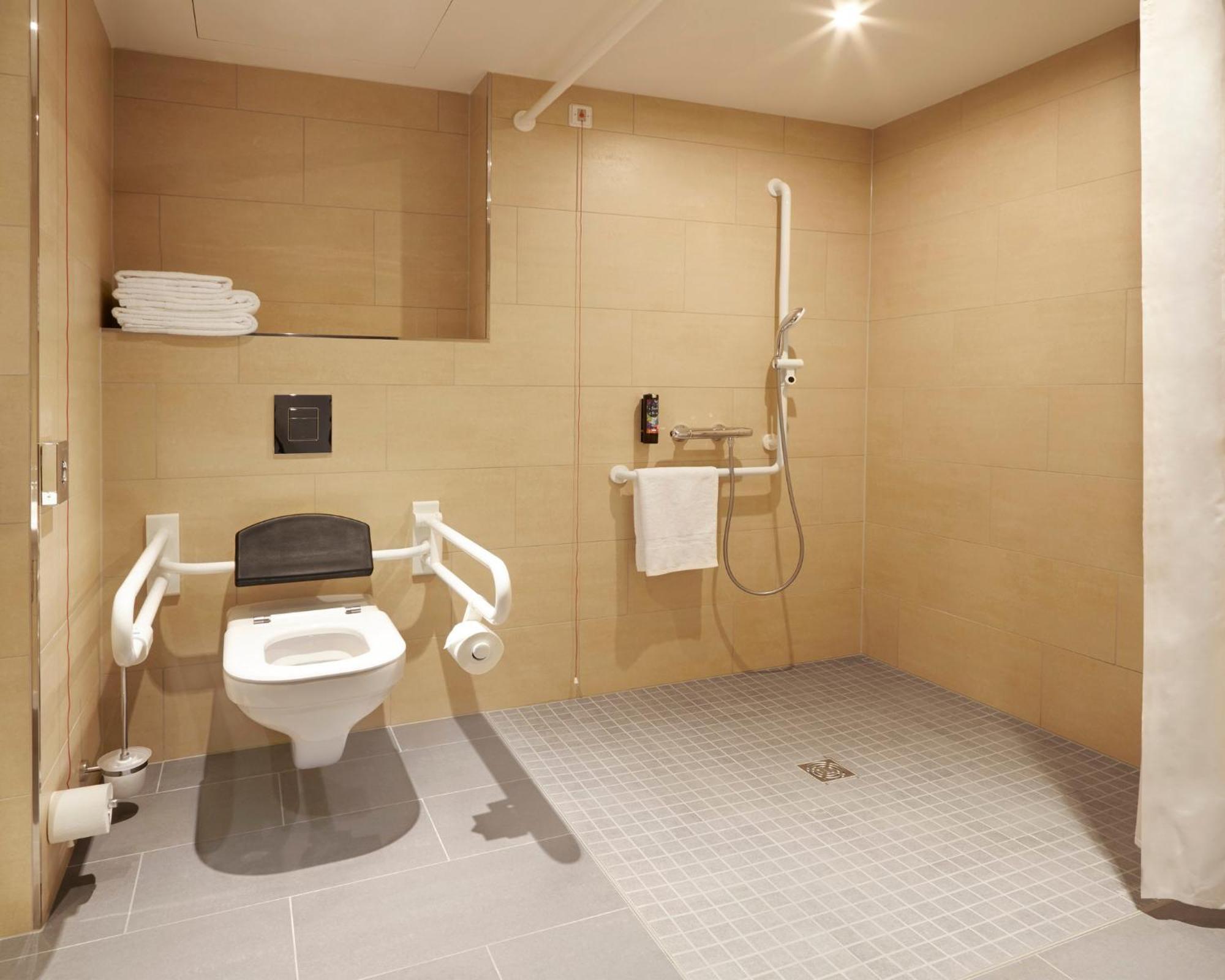 - The Niu, Air Frankfurt Messe By Ihg 3* Frankfurt am Main